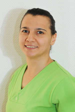 Özlem M. 